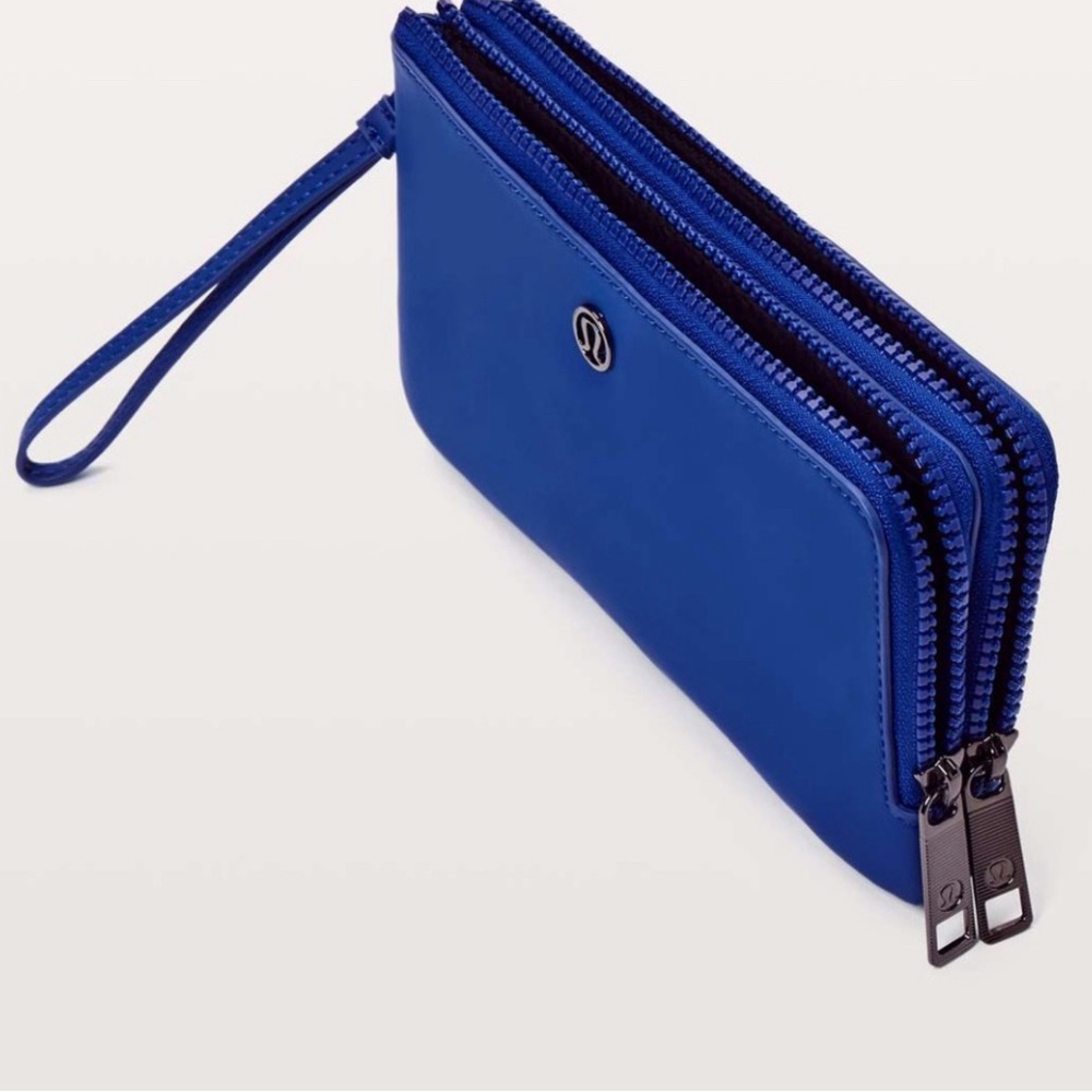 Lululemon Athletica Blue Wristlet Clutch